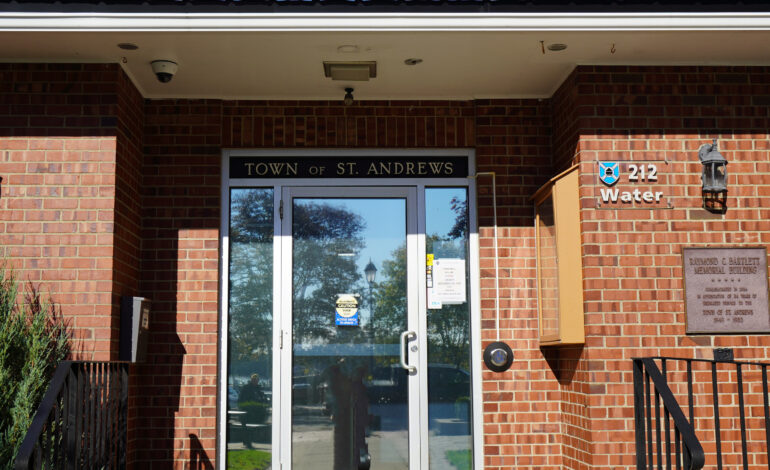 St. Andrews looks to formalize public access to staff-led meetings