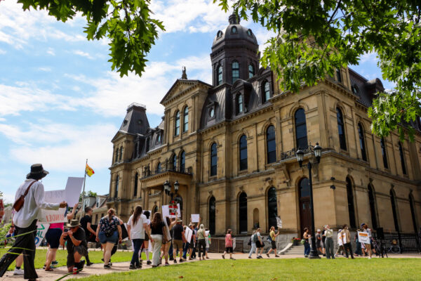 protesters-outside-legislature