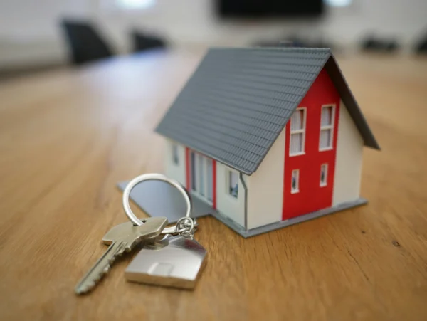 Housing unsplash